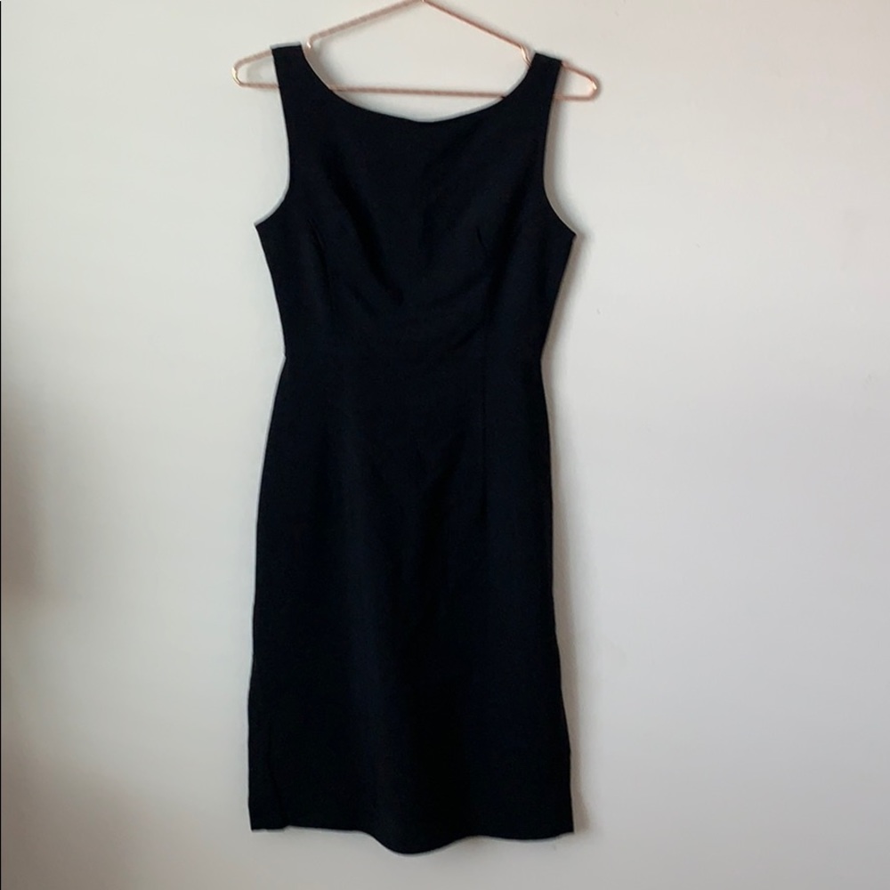 Little black dress👗